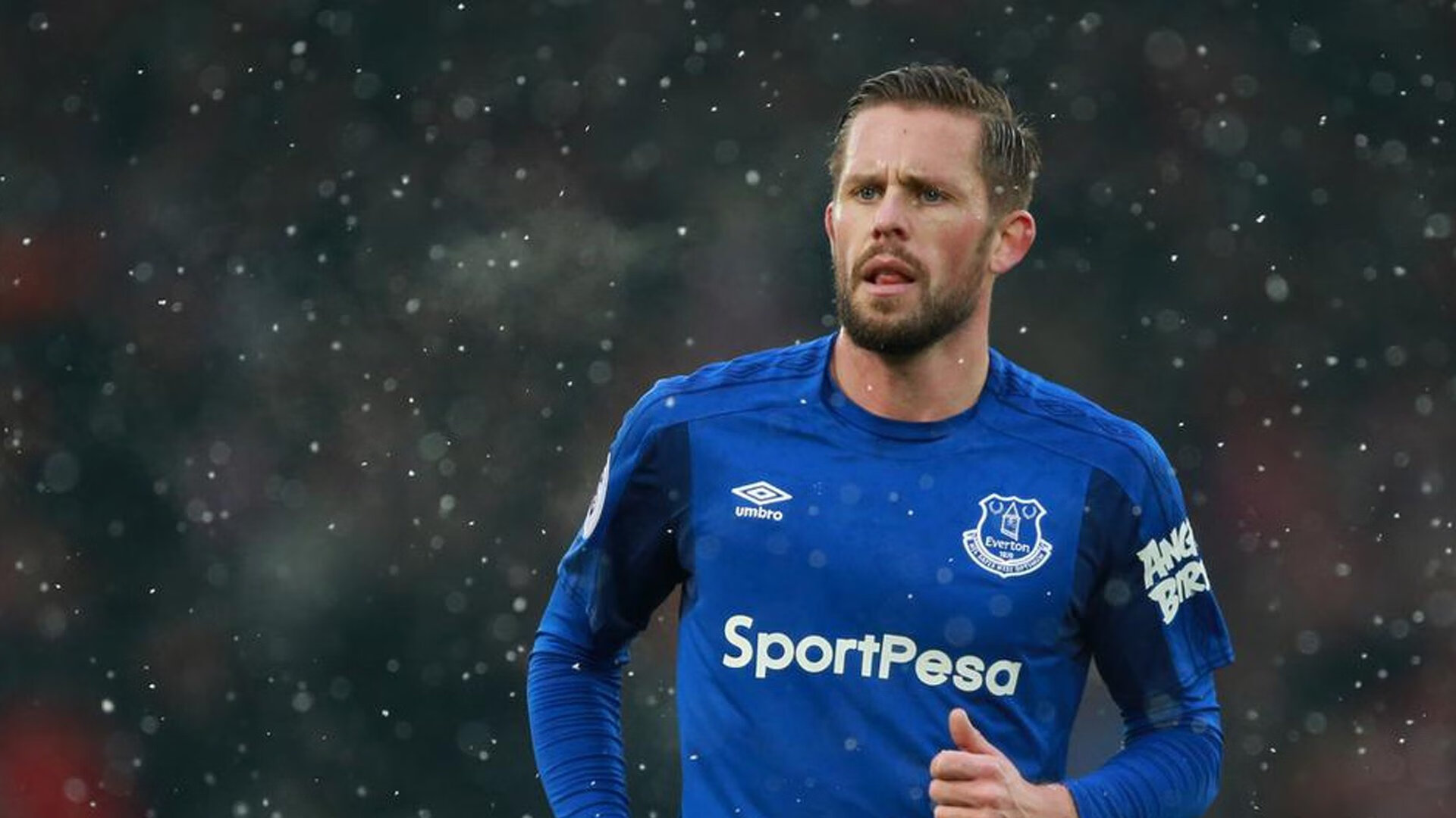 Scout在切尔西比赛中绝杀，大胜引发热议！